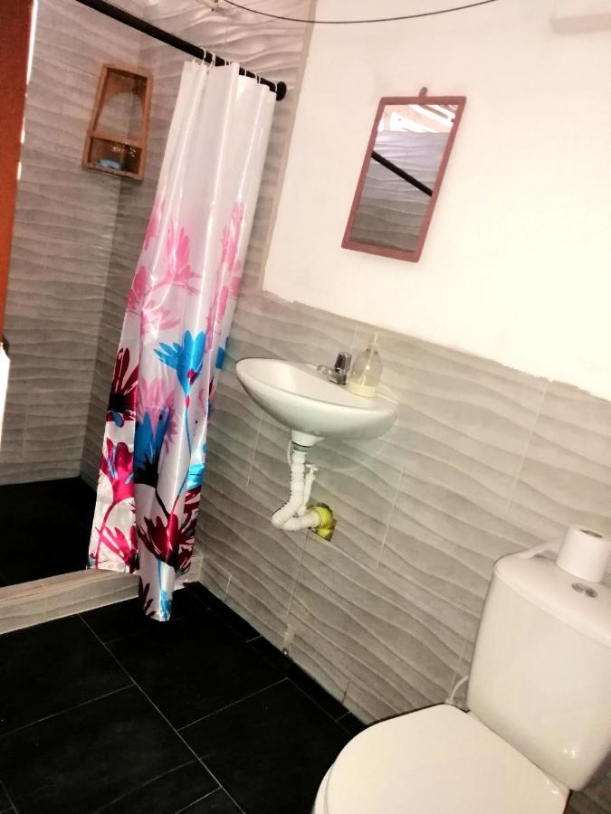 Hostal Familiar La Palma Villa Calima Dış mekan fotoğraf