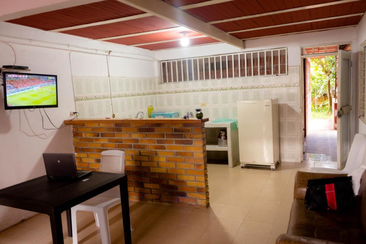 Hostal Familiar La Palma Villa Calima Dış mekan fotoğraf